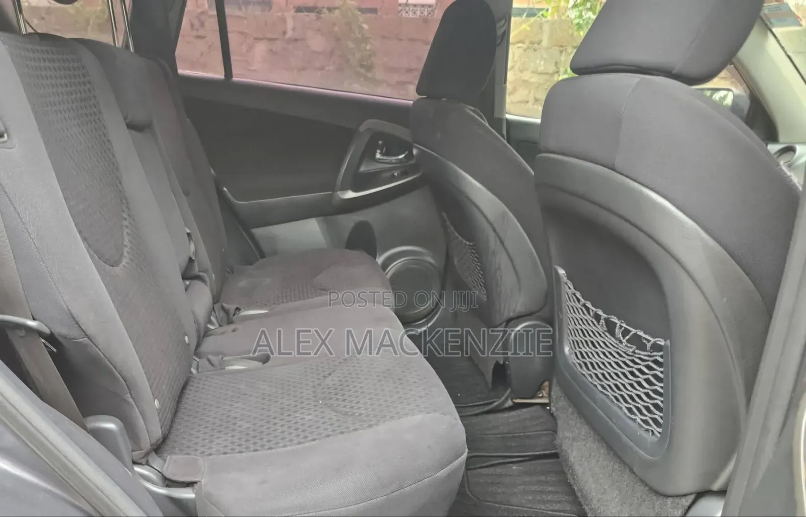 Toyota Vanguard 2010 Gray