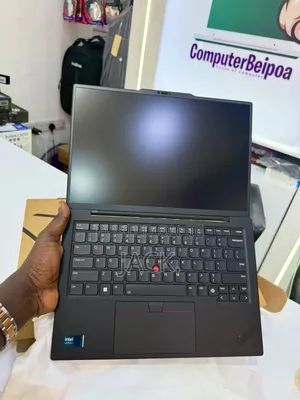 Laptop Lenovo ThinkPad X1 Carbon 64GB Intel Core Ultra 7 SSD 512GB