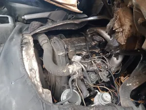Toyota HiAce 2000 Grey