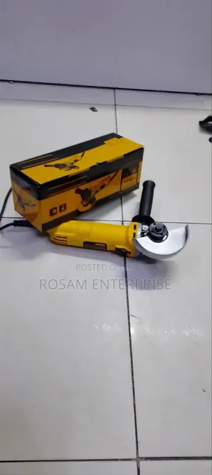 DeWalt Angle Grinder 4.5"