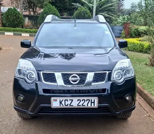 Nissan X-Trail 2.0 Petrol AWD 2013 Black