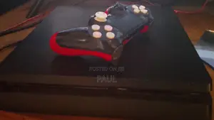 Play Station 4