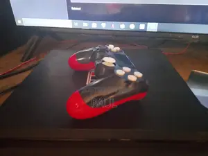 Play Station 4