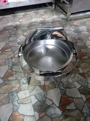 Commercial Chafing Dishes