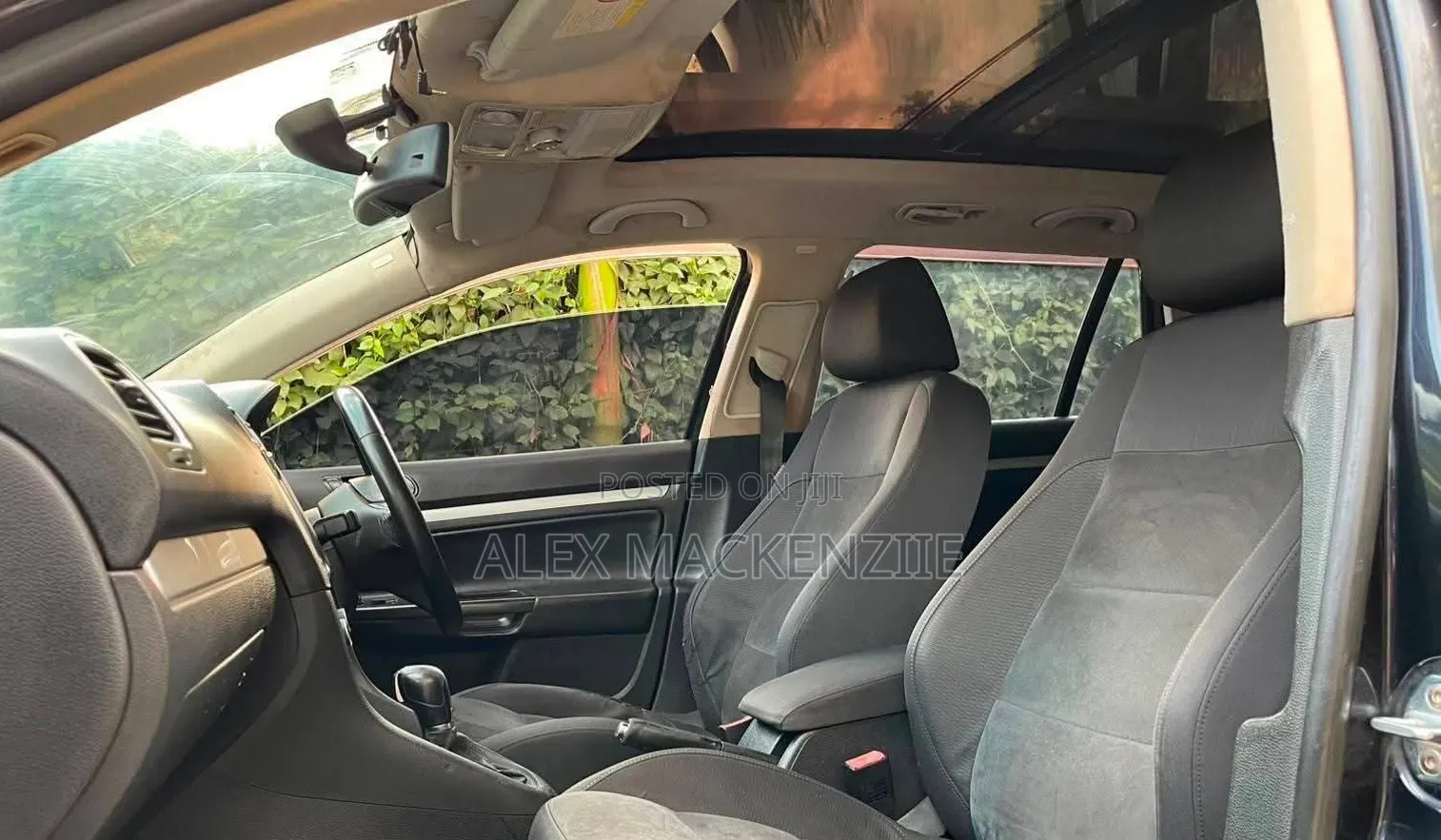 Volkswagen Golf 2012 Black