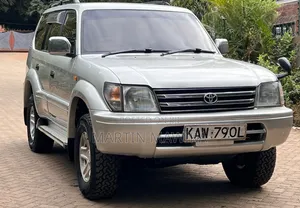Toyota Land Cruiser Prado 2000 Silver