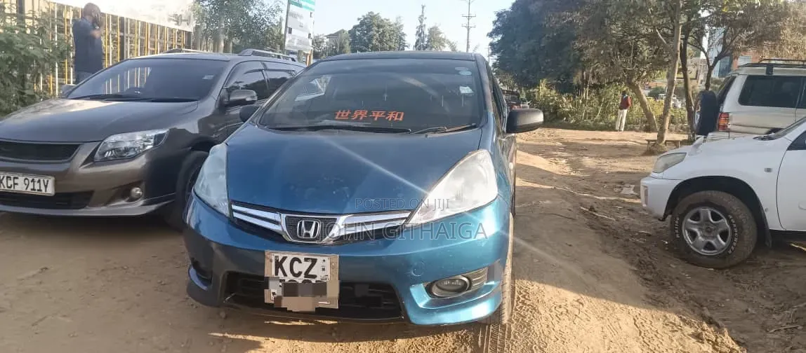 Honda Fit Shuttle 2013 Blue