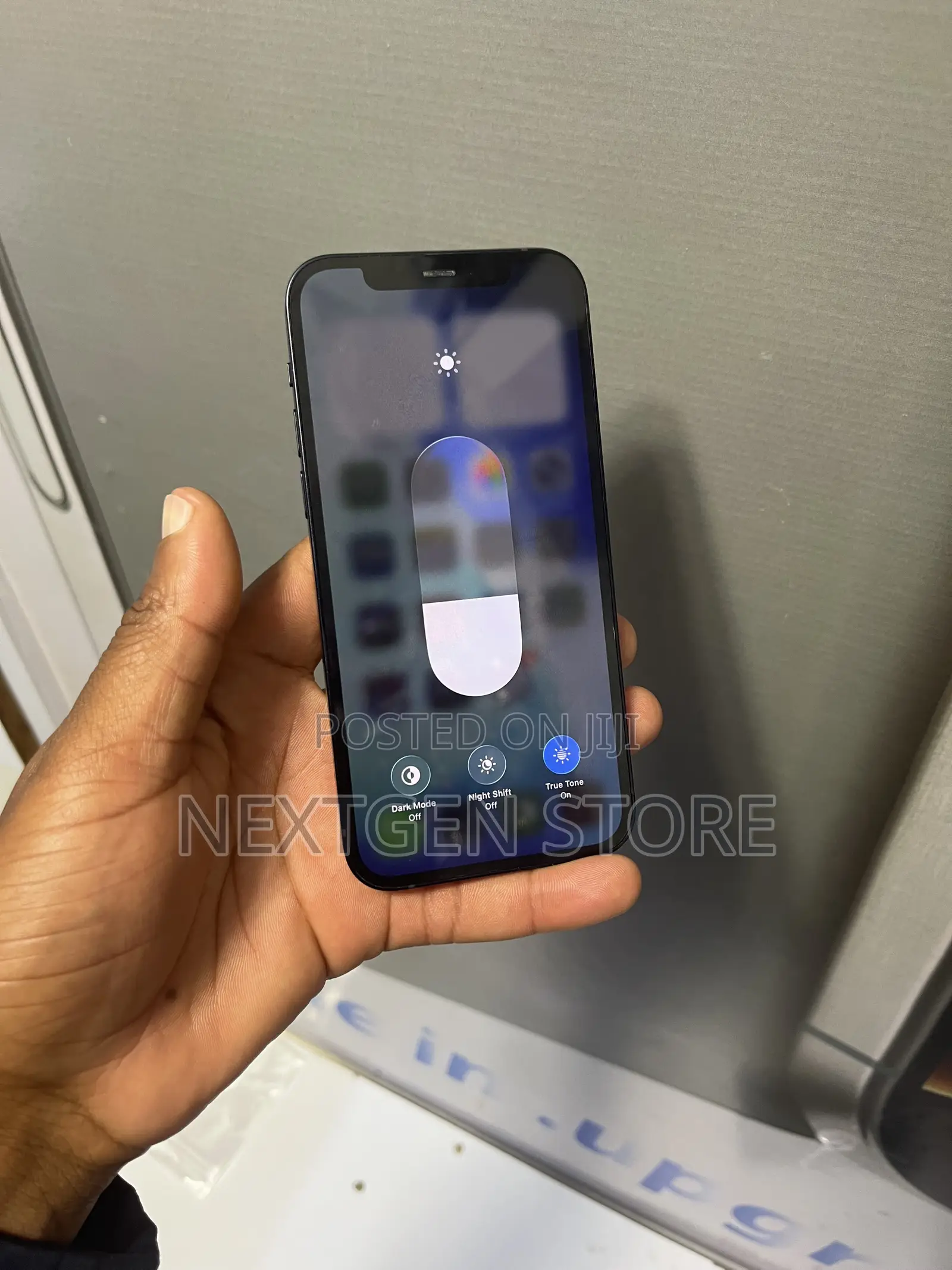 Apple iPhone 12 64 GB Black