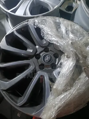 Range Rover Voque Sport Rims Size 22
