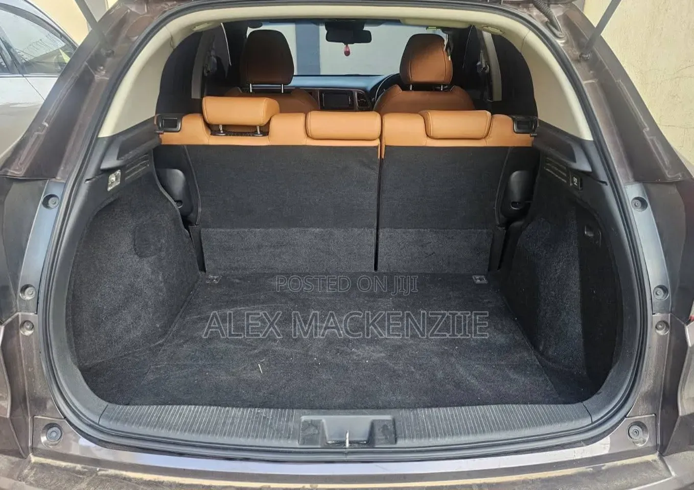 Honda Vezel 2018 Burgundy