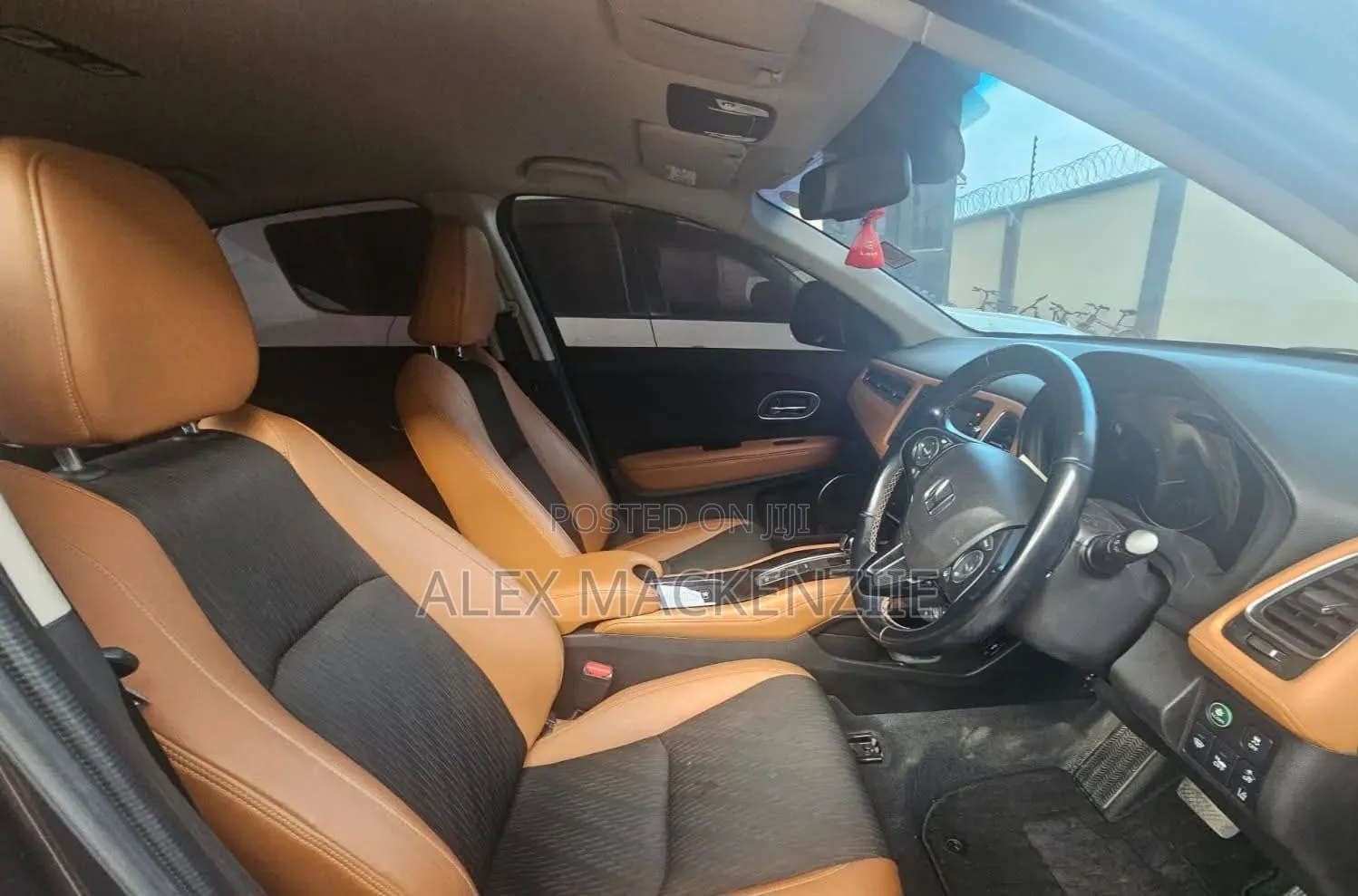 Honda Vezel 2018 Burgundy