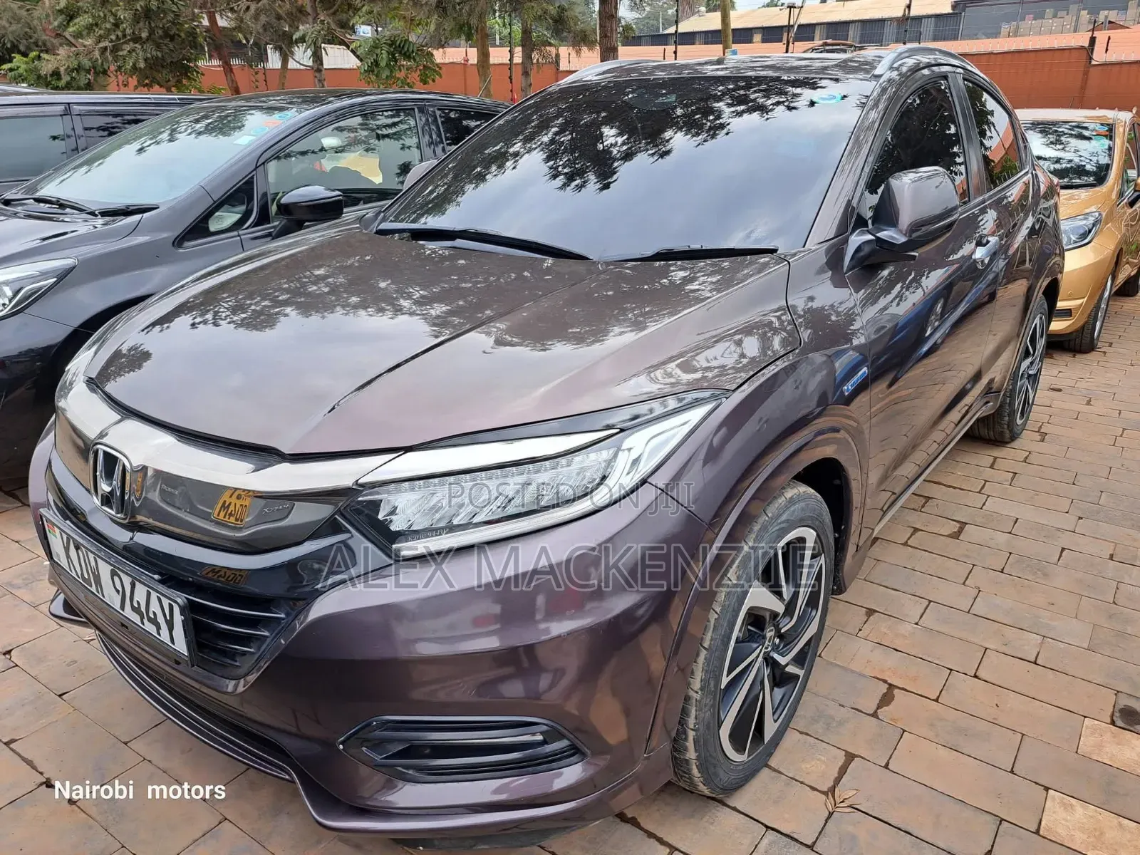 Honda Vezel 2018 Burgundy