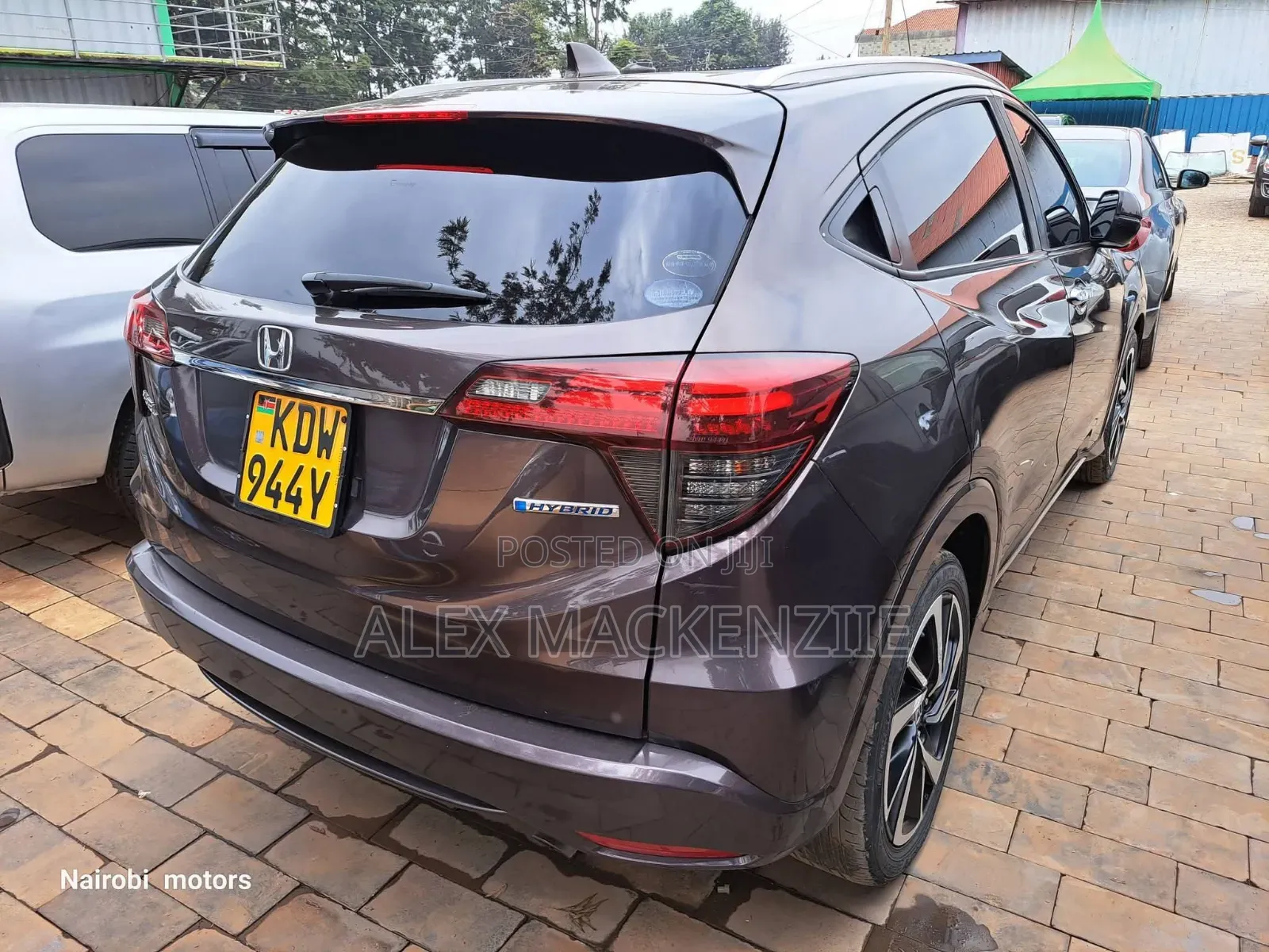 Honda Vezel 2018 Burgundy