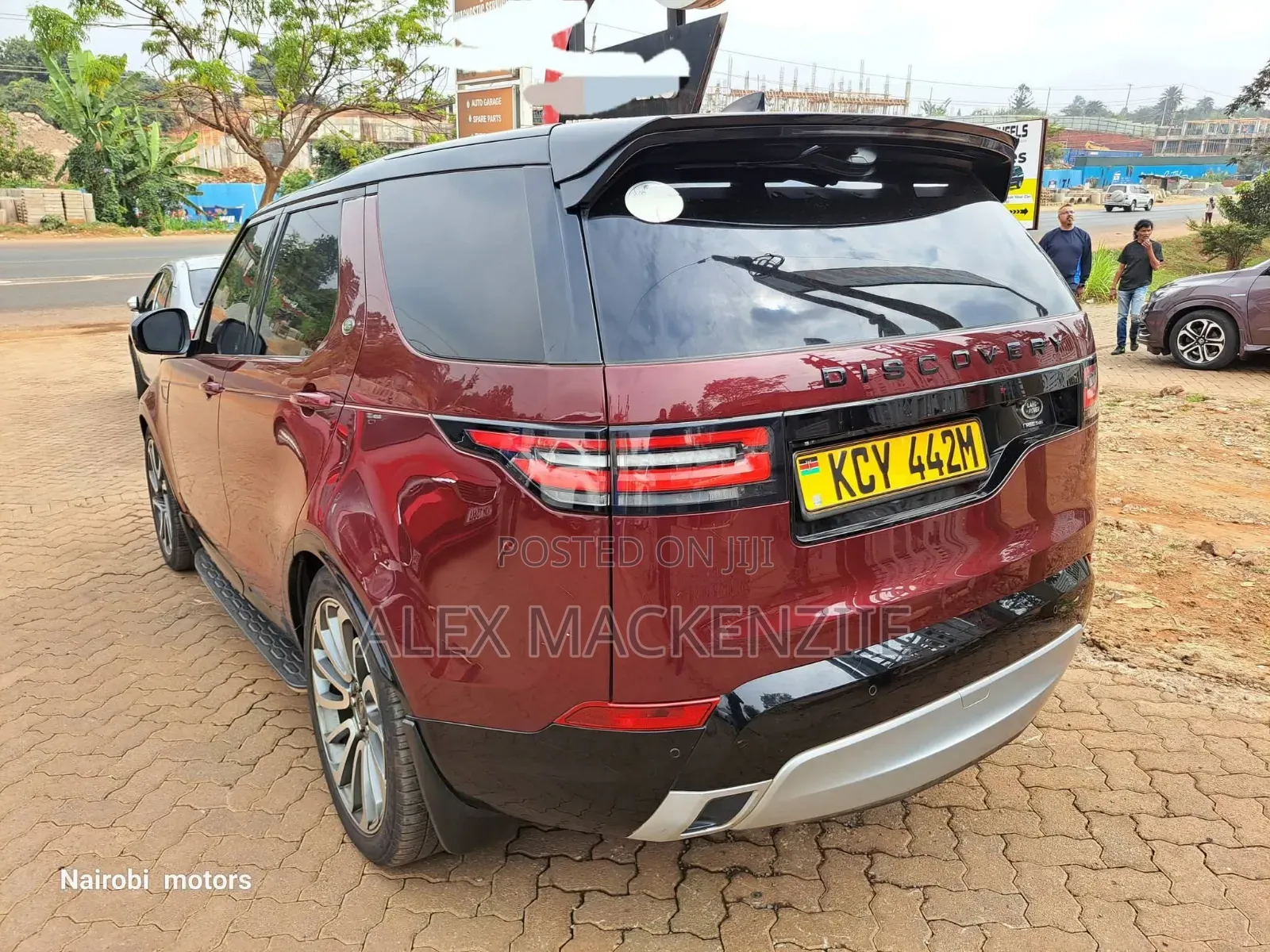 Land Rover Discovery 2017 Burgundy