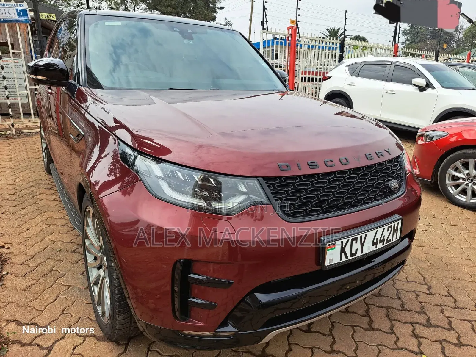 Land Rover Discovery 2017 Burgundy