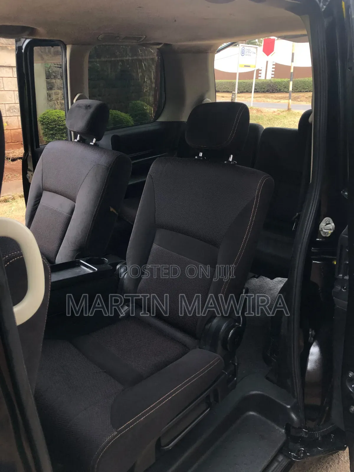 Nissan Serena 2009 Black