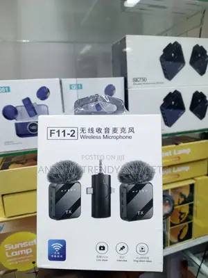 F11-2 Wireless Recording Microphone With Type-C Lightning