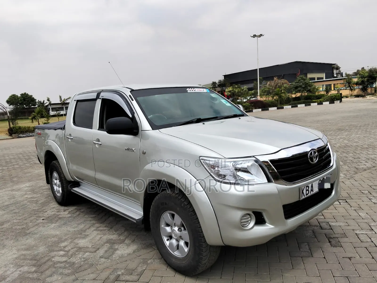 Toyota Hilux 2006 Silver