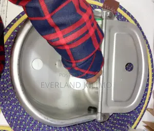Cattles Wall Mounted Automatic Water Bowl