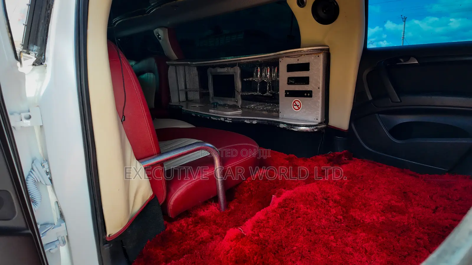 Audi Q7 Limousine for Hire