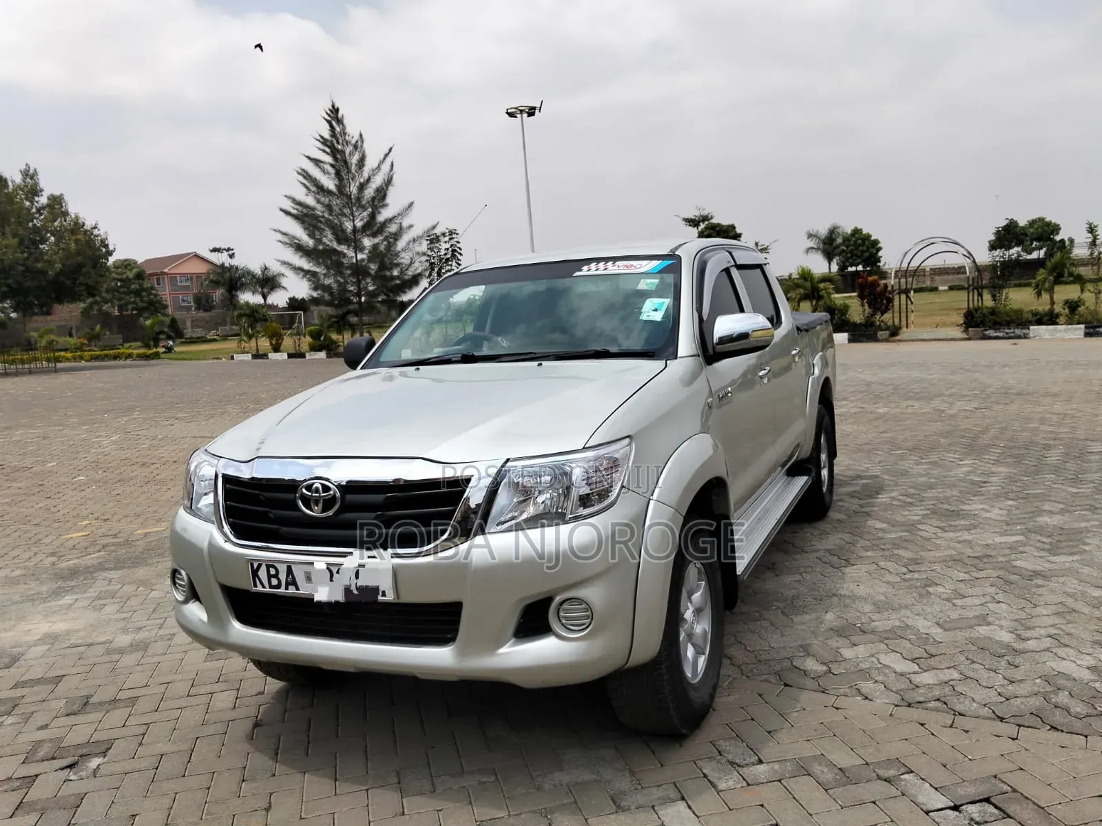 Toyota Hilux 2006 Silver