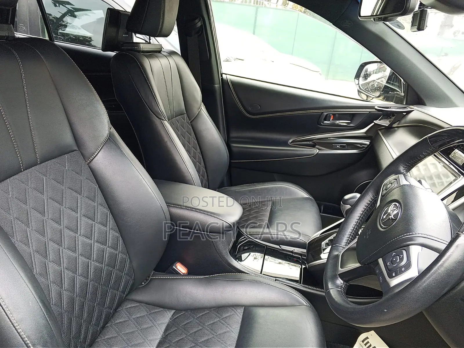 Toyota Harrier 2019 Black