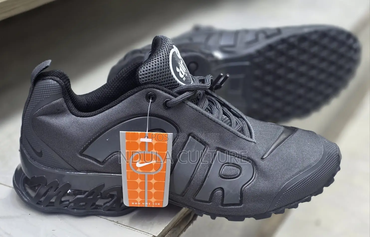 Nike Max Air Sneakers