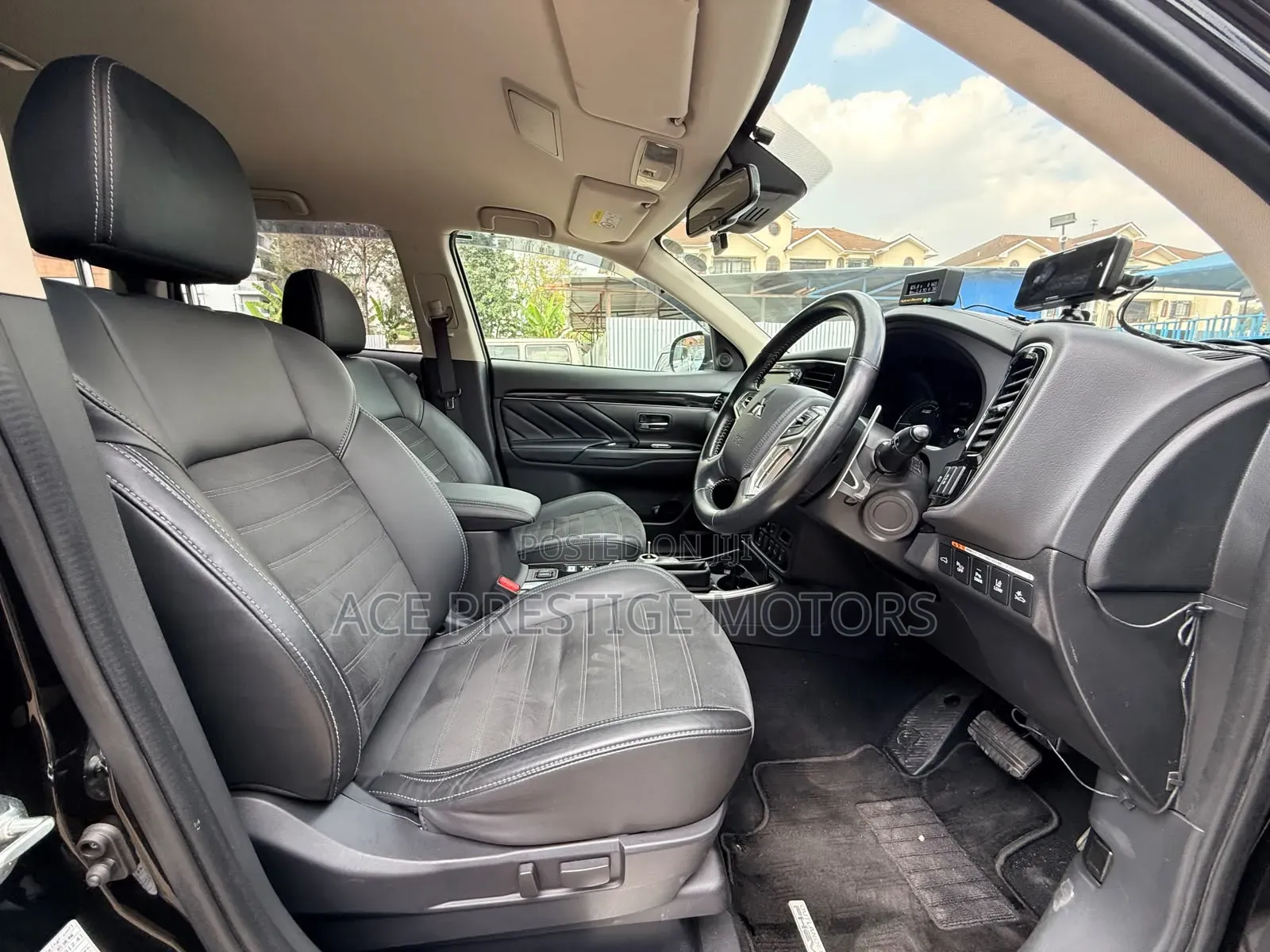 Mitsubishi Outlander 2019 Black