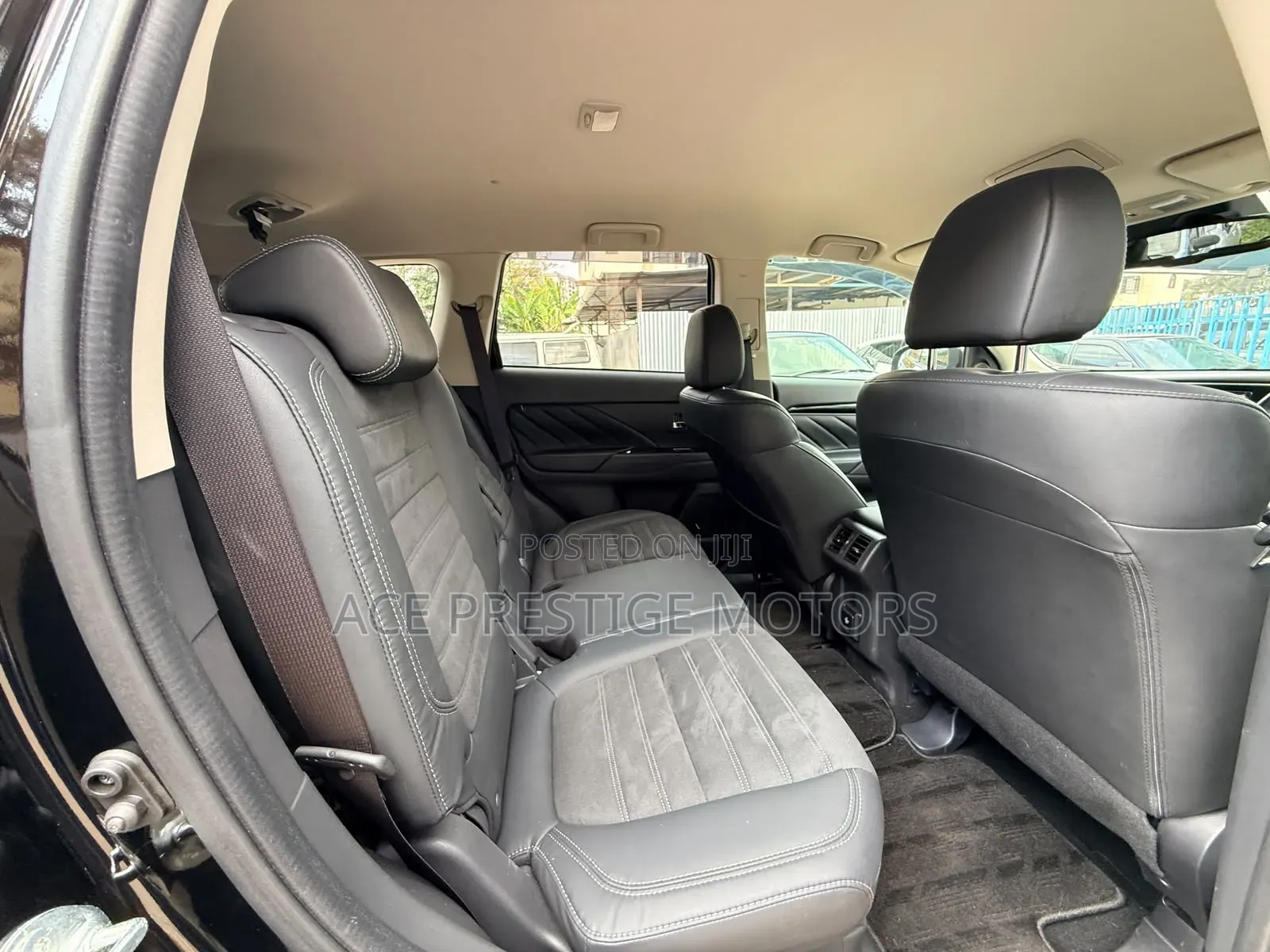 Mitsubishi Outlander 2019 Black