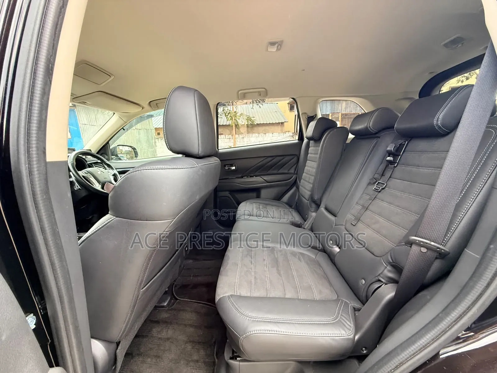Mitsubishi Outlander 2019 Black
