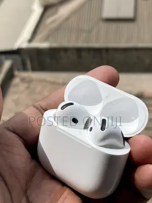 Apple Airpod Pro 4