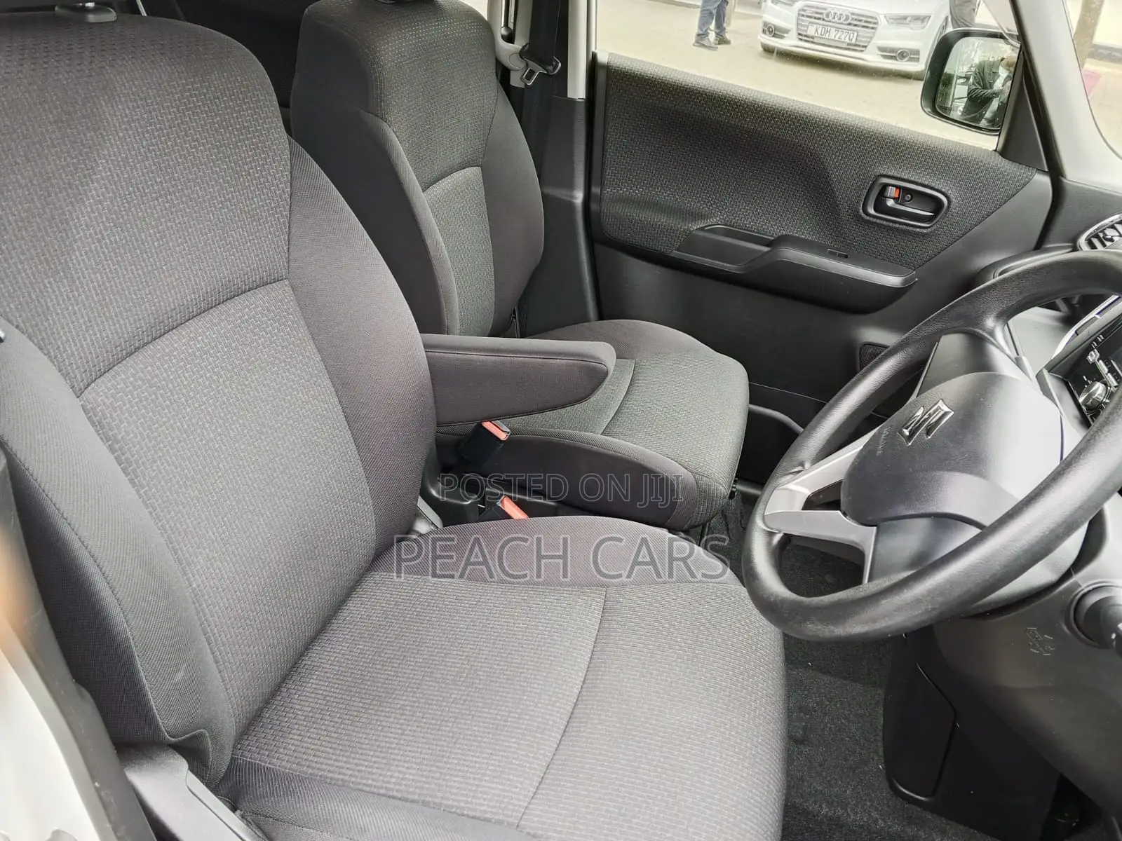 Suzuki Solio 2019 White