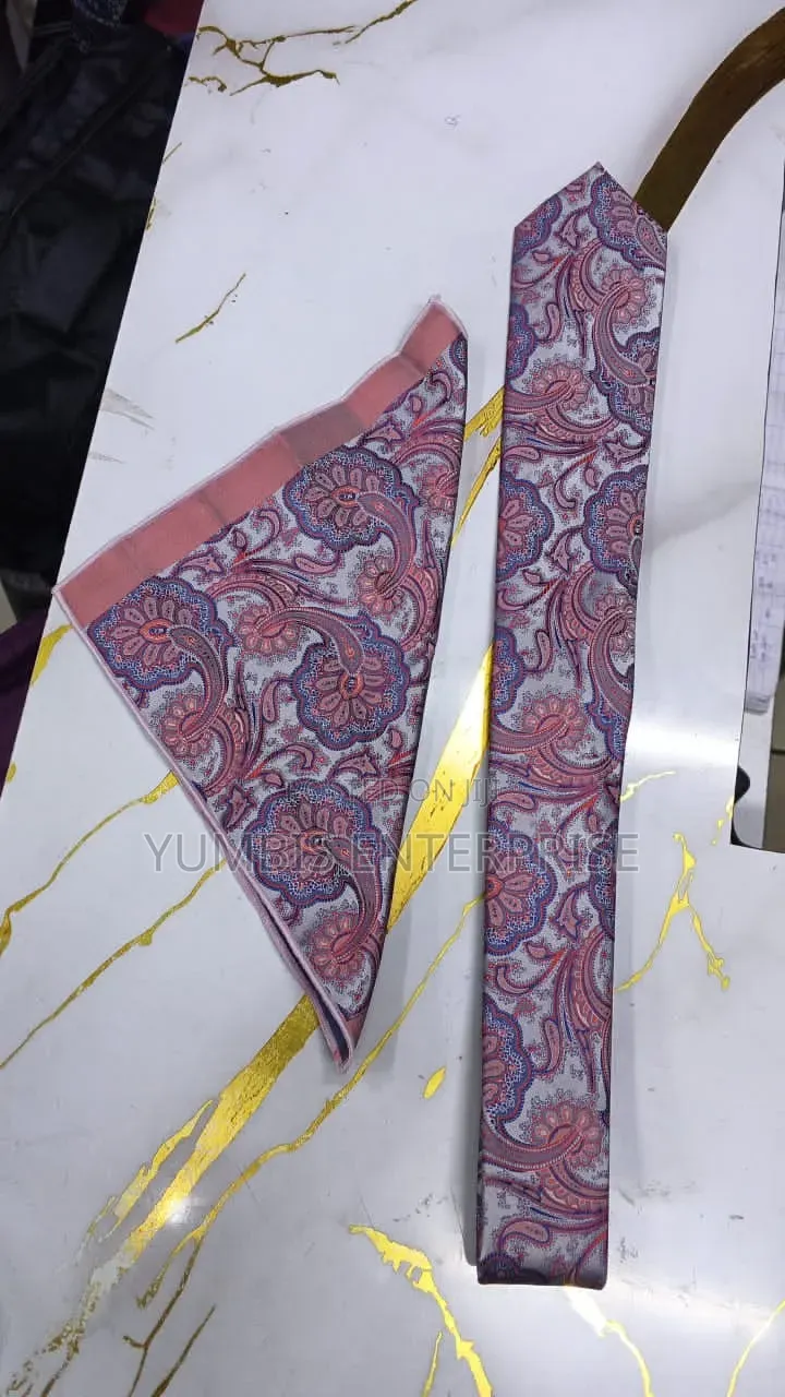 Floral Ties With Pocket Square Set at 700