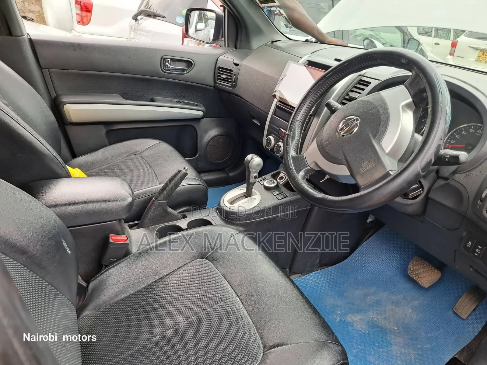 Nissan X-Trail 2011 Silver