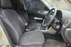 Subaru Forester 2010 Gold