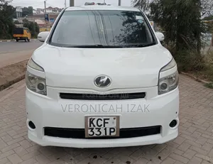 Toyota Voxy 2008 White
