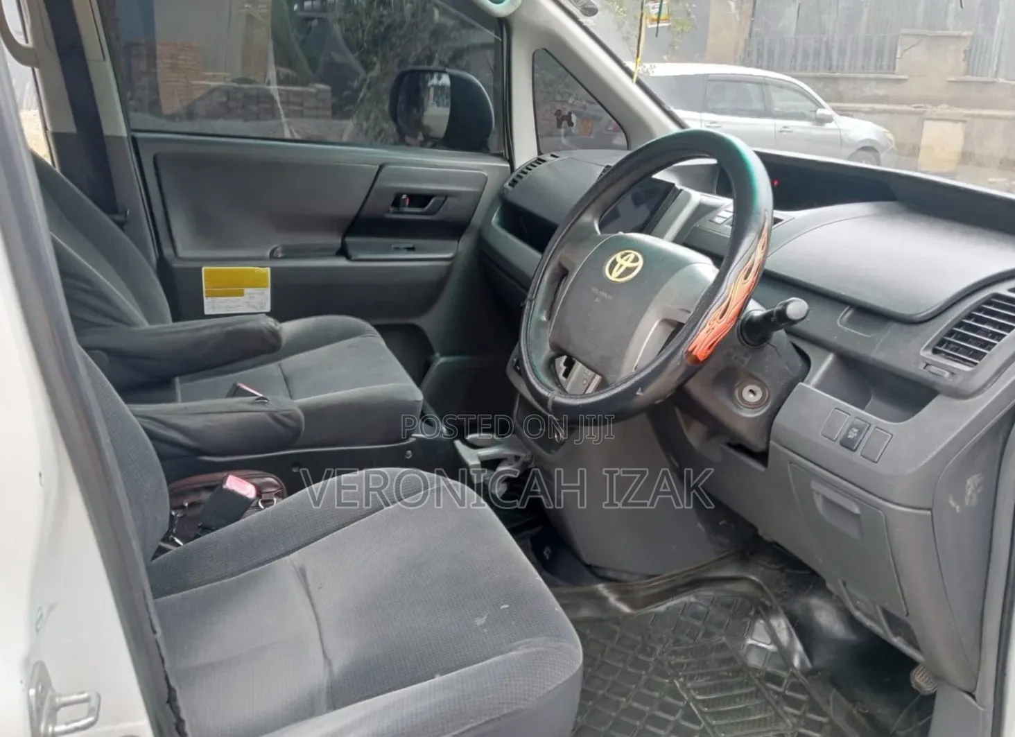 Toyota Voxy 2008 White