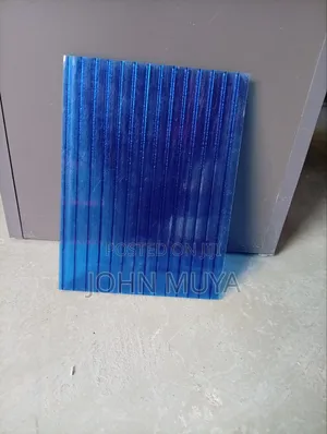 Hollow-Structured Polycarbonate Roofing Sheets