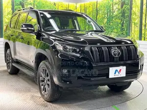 New Toyota Land Cruiser Prado 2.7 2023 Black