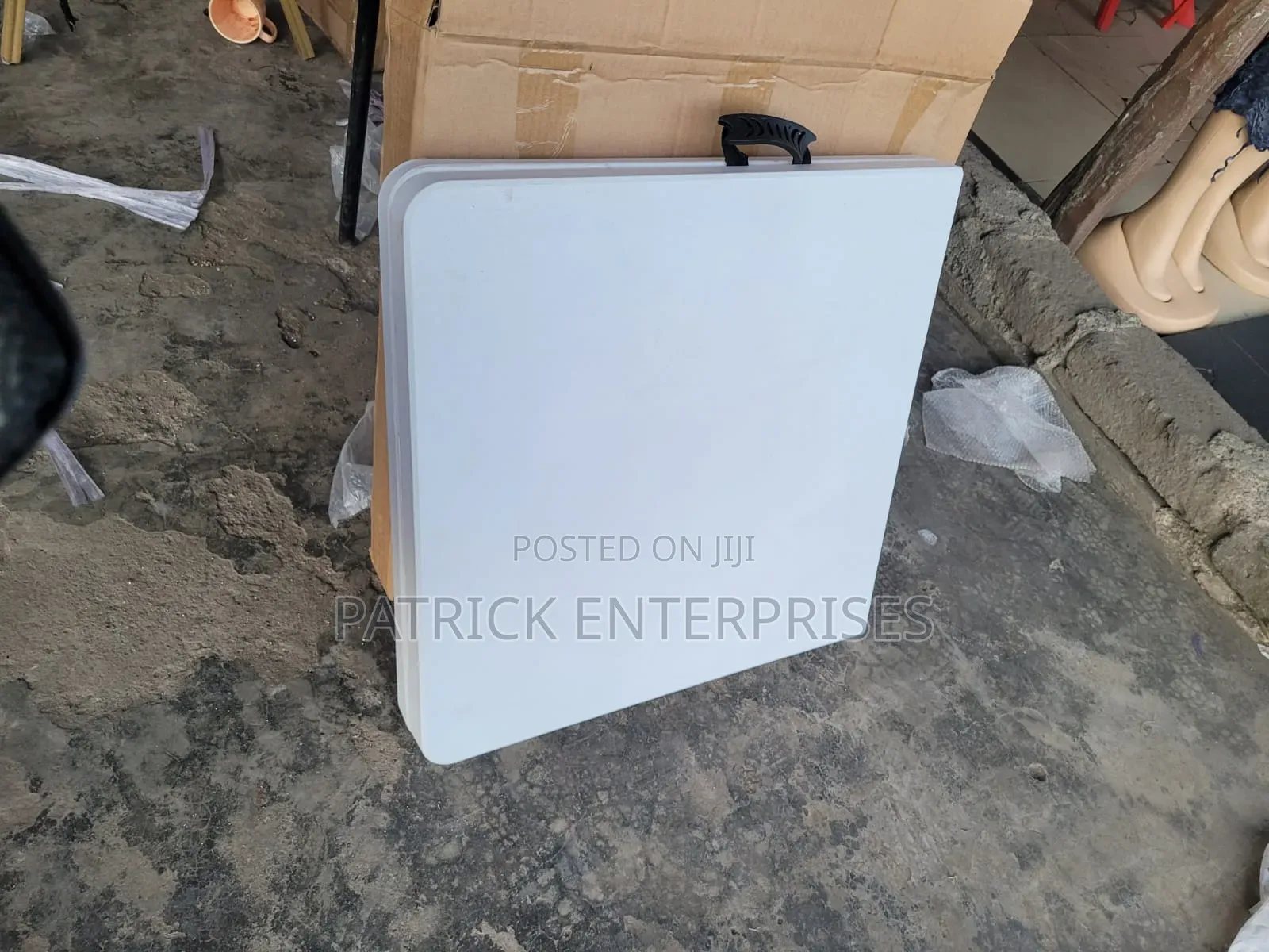 Imported Modern Portable Foldable Table White Color