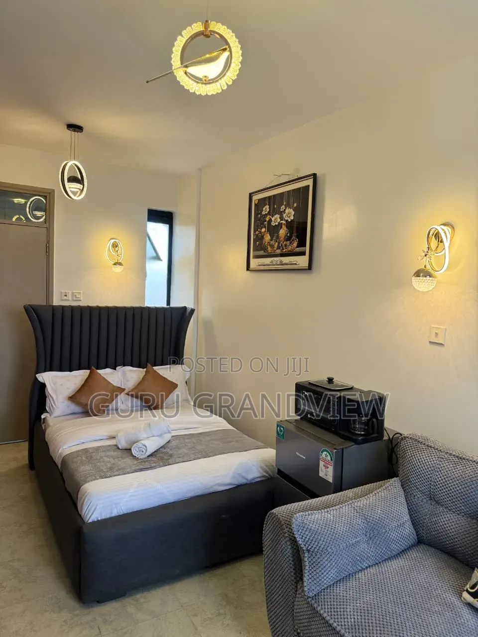 Roysambu Studio Airbnb Behind TRM