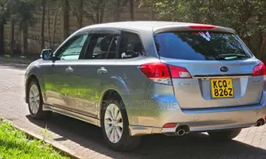 Subaru Legacy 2011 Silver