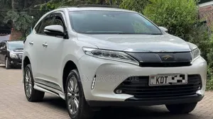 Toyota Harrier 2018 White