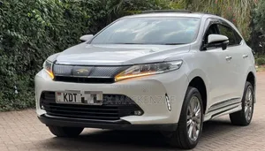 Toyota Harrier 2018 White