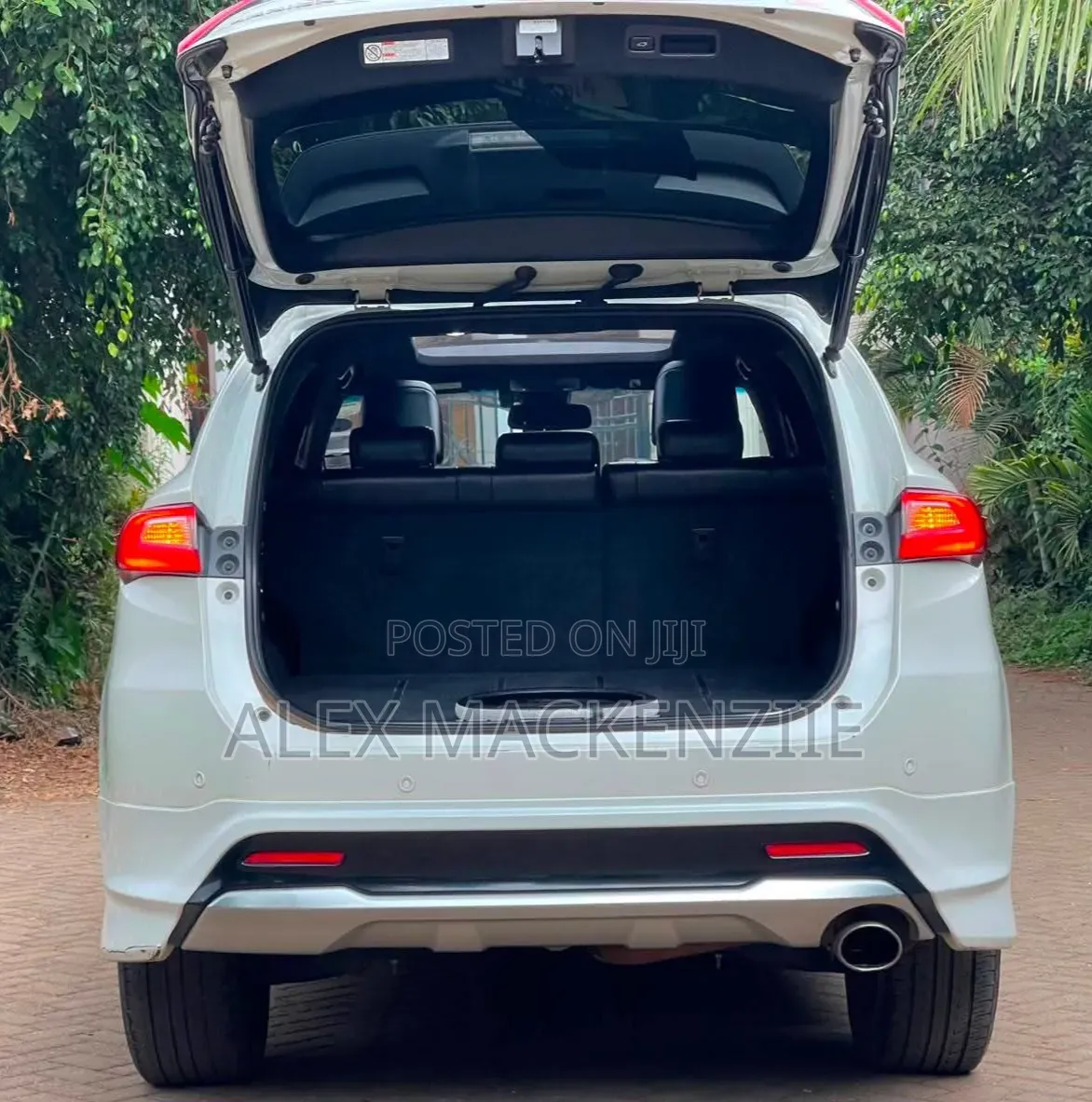 Toyota Harrier 2018 White