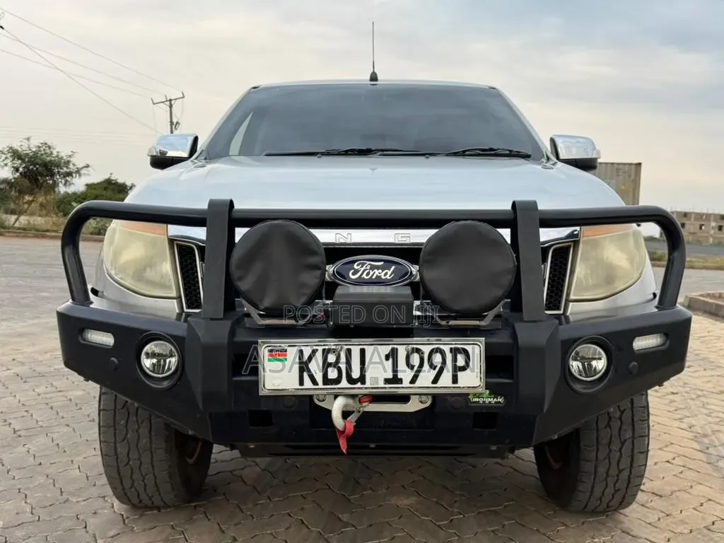 Ford Ranger Wildtrak 2012 Silver