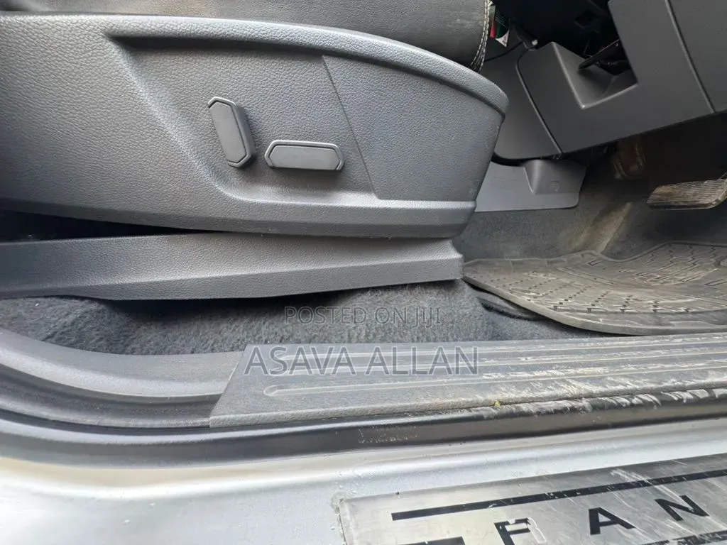 Ford Ranger Wildtrak 2012 Silver