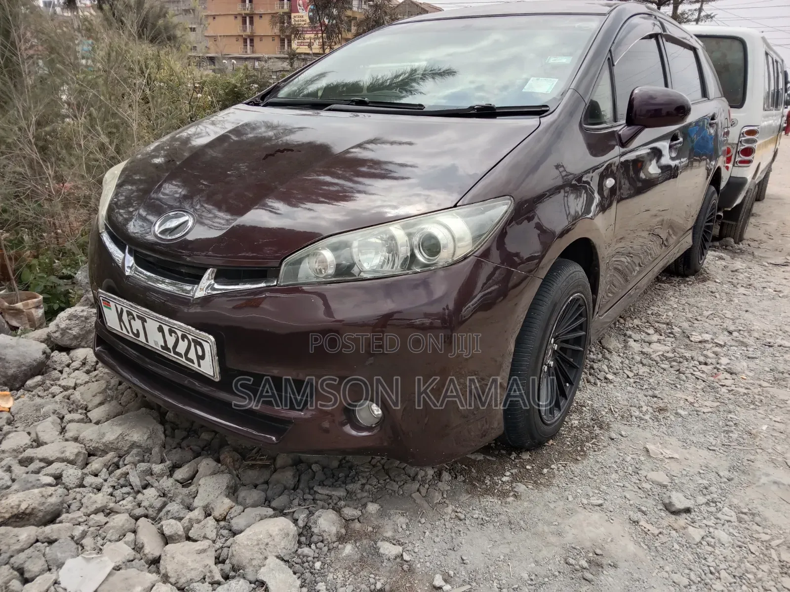Toyota Wish 2012 Maroon