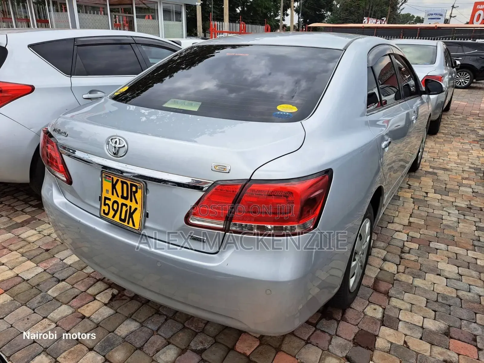 Toyota Premio 2017 Silver