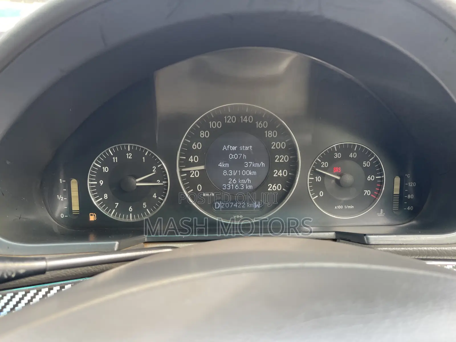 Mercedes-Benz E200 2005 Silver
